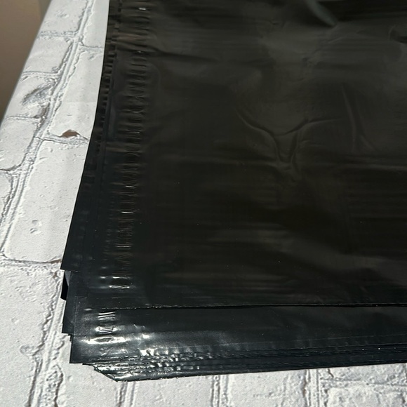 Huge Poly Mailer 24”x24” Black 30 mailers Big Poly Mailer - Picture 3 of 7